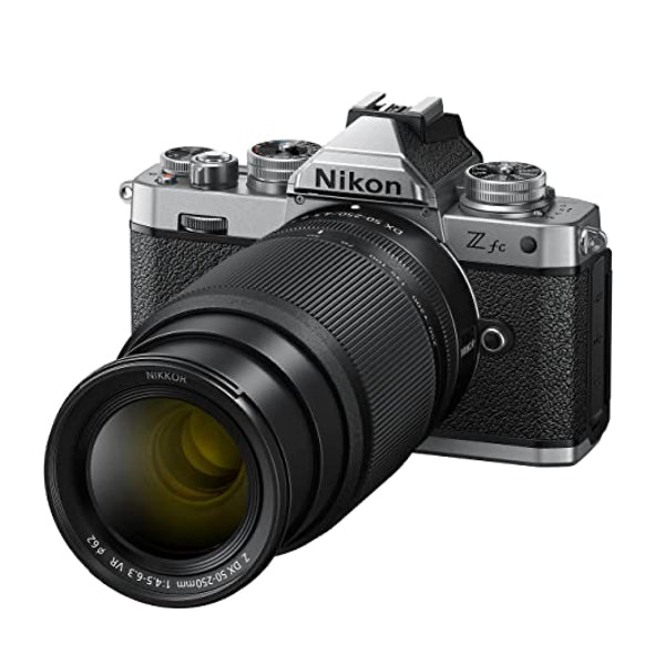 Nikon Z FC Kit 16-50mm + Z 50-250mm + SD 64GB Silver Garanzia Nital Italia 4 anni