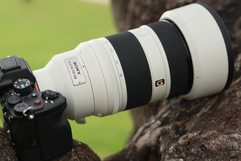 Sony FE 50-150mm F2 GM: il teleobiettivo zoom professionale che ridefinisce la versatilità
