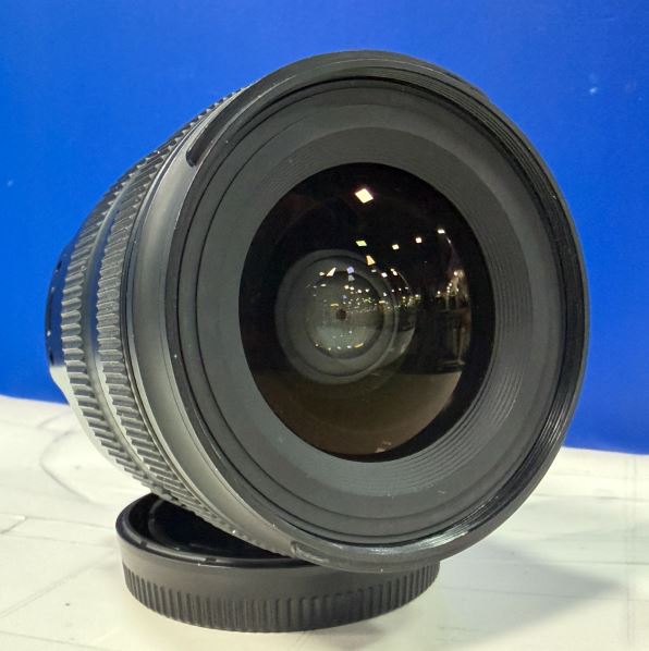 Tamron 20-40mm F2.8 Di III VXD per Sony Usato