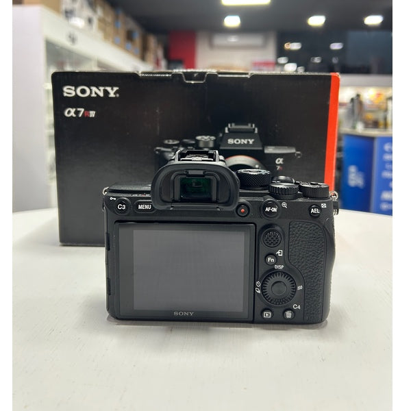 Sony A7R IV Body (Sensore Nuovo - 10.381 scatti)