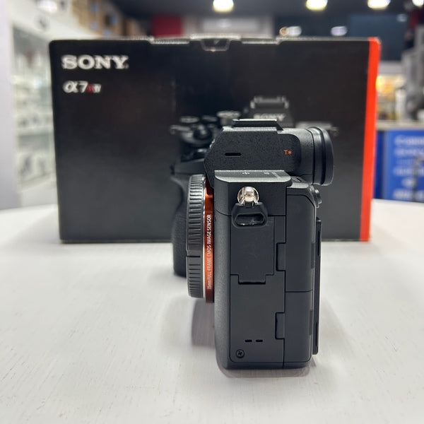 Sony A7R IV Body (Sensore Nuovo - 10.381 scatti)