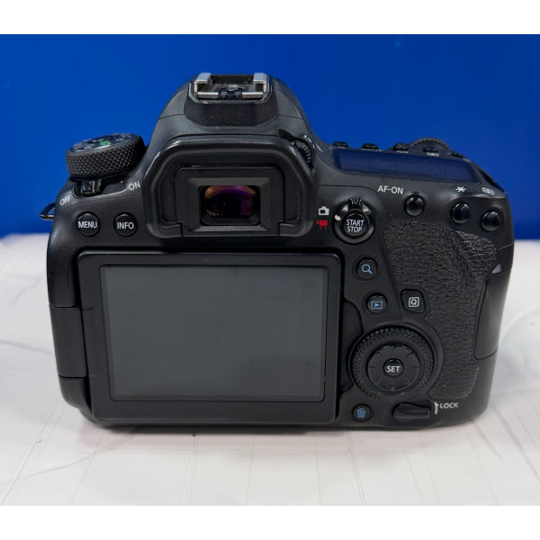 Canon EOS 6D Mark II (138.939scatti) Usato