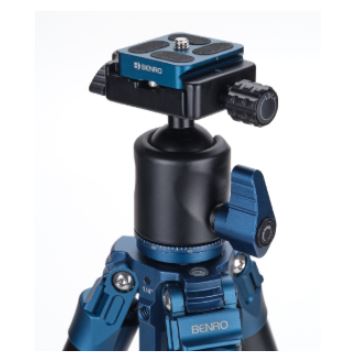 Benro Treppiede Super Slim in Alluminio con Testa a Sfera TSSL18AH0P
