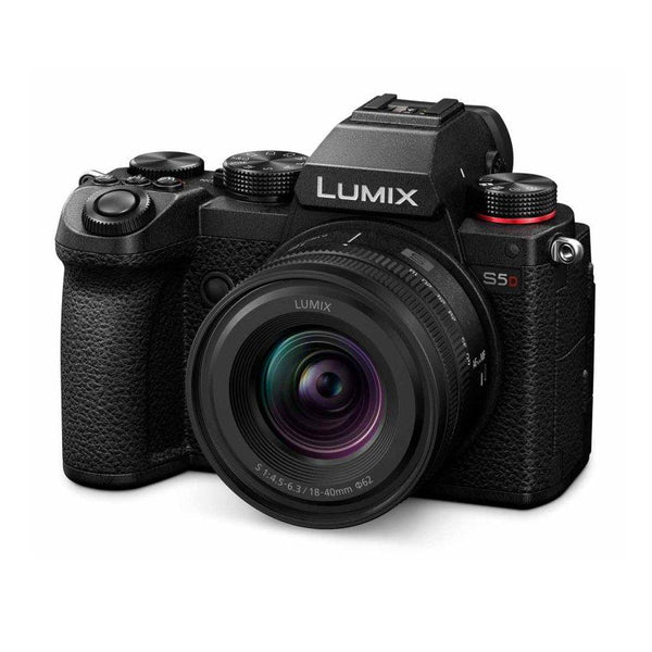 Panasonic Lumix S5D + 18-40 F4.5-6.3 Garanzia Fowa Italia