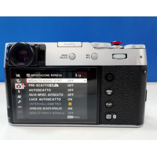 Fujifilm X100VI (3.100 scatti) Usata come nuova